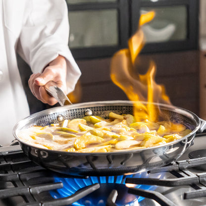 Hybrid 11" Fry Pan With Lid