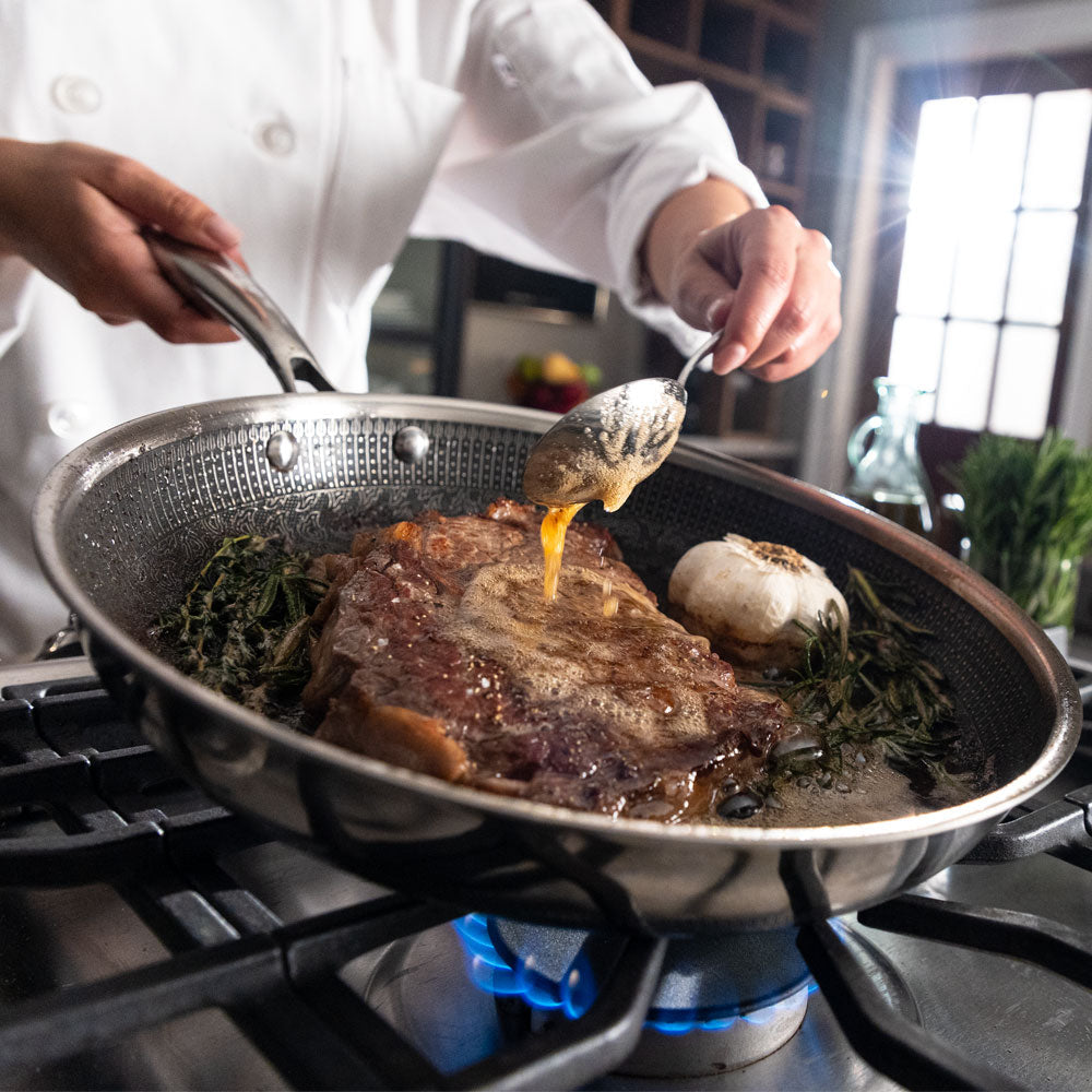 Hybrid 11" Fry Pan With Lid